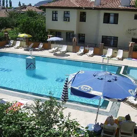 Junior Ozalp 4* Dalyan
